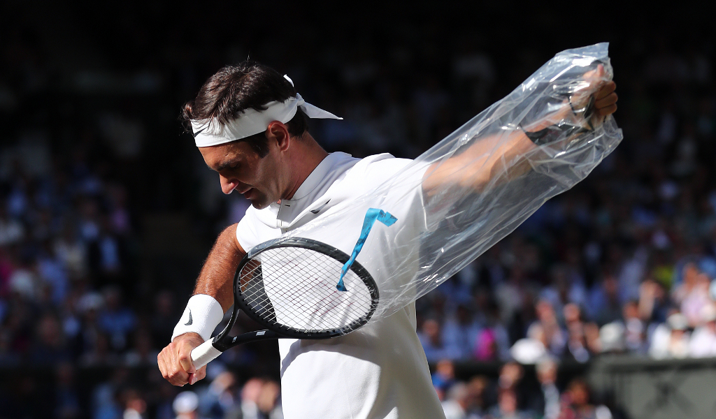 Roger Federer racket